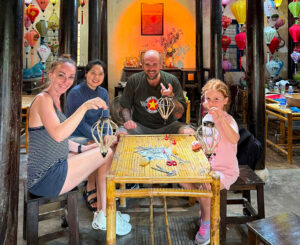 atelier lanterne hoi an 300x245 125414be11