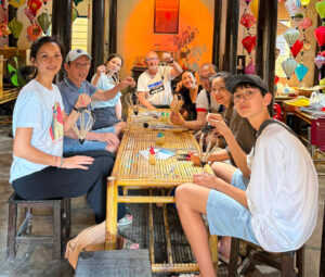 best workshop lantern class hoi an 6739 300x255 6a867ba484